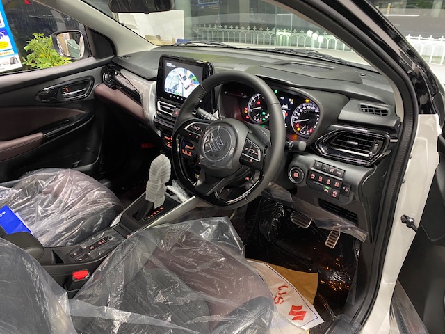 運転席